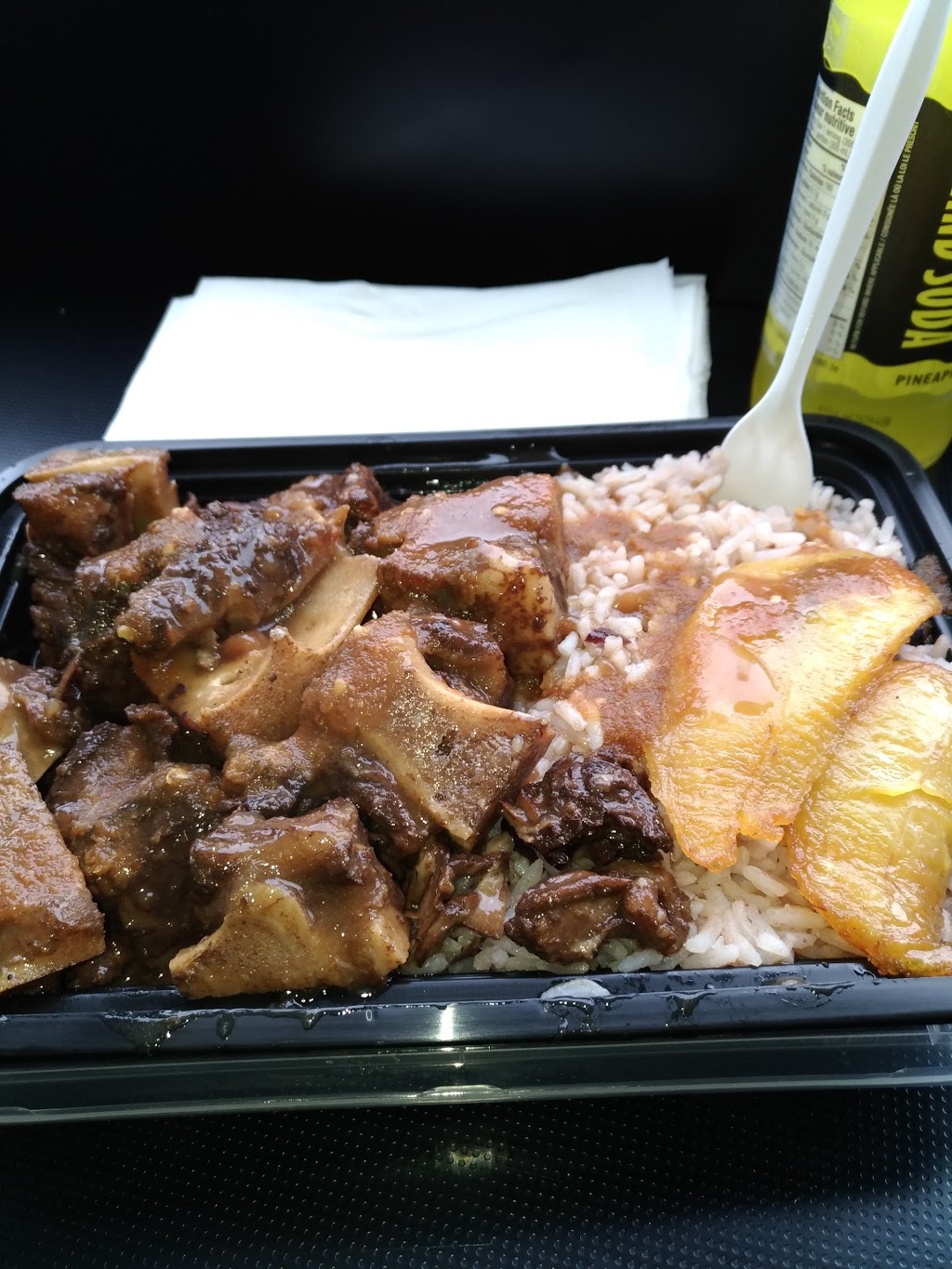 T Dot Jerk | 26 Roncesvalles Ave, Toronto, ON M6R 2K3, Canada | Phone: (416) 534-5375