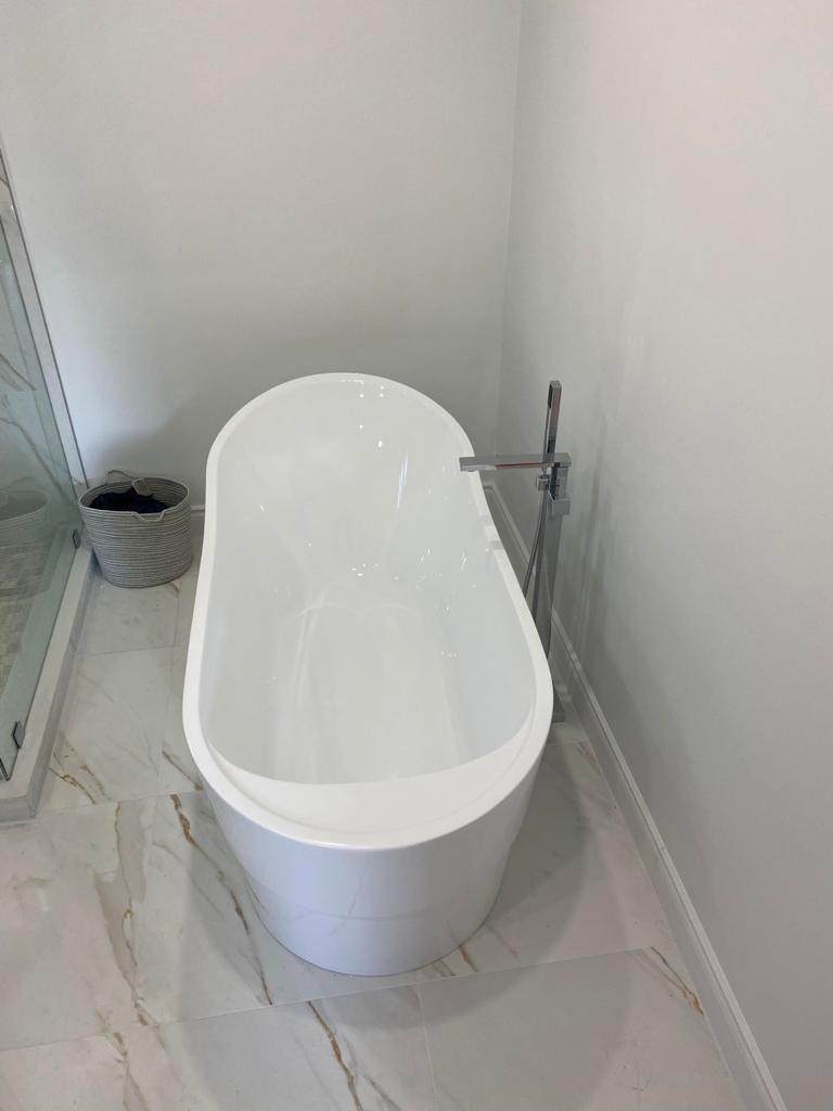 Frank Renovations | 28 Village Centre Pl, Mississauga, ON L4Z 1V9, Canada | Phone: (437) 329-0375