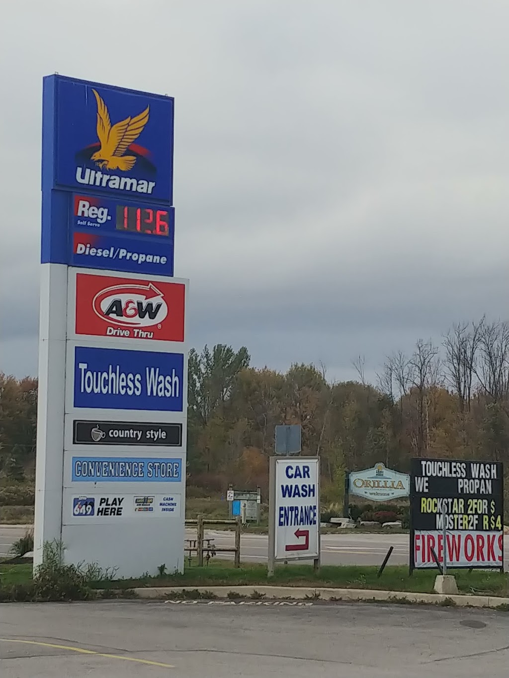 Ultramar | 661 Atherley Rd, Orillia, ON L3V 1P1, Canada | Phone: (705) 326-2547