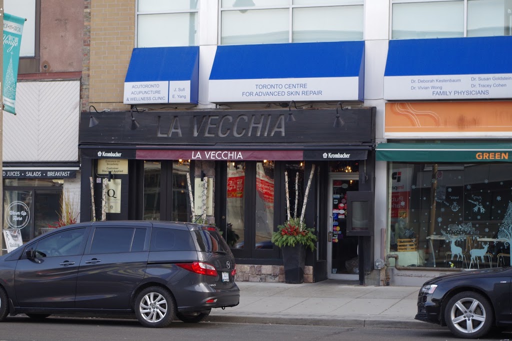 La Vecchia Restaurant | 2405 Yonge St A, Toronto, ON M4P 2E7, Canada | Phone: (416) 489-0630
