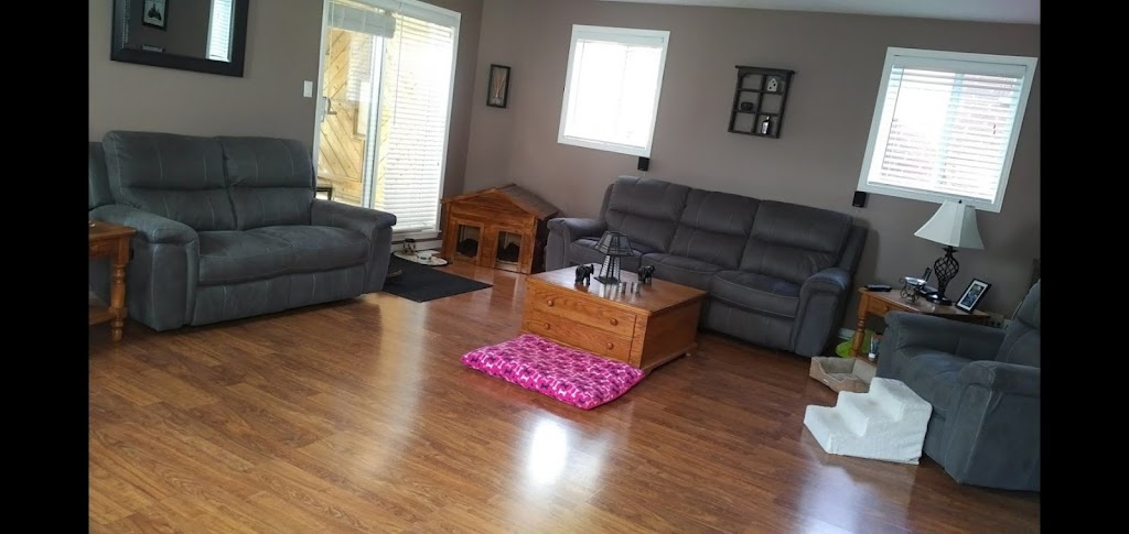 MJC Custom Contracting | 135 Courtney St, Fergus, ON N1M 0E3, Canada | Phone: (519) 220-9445