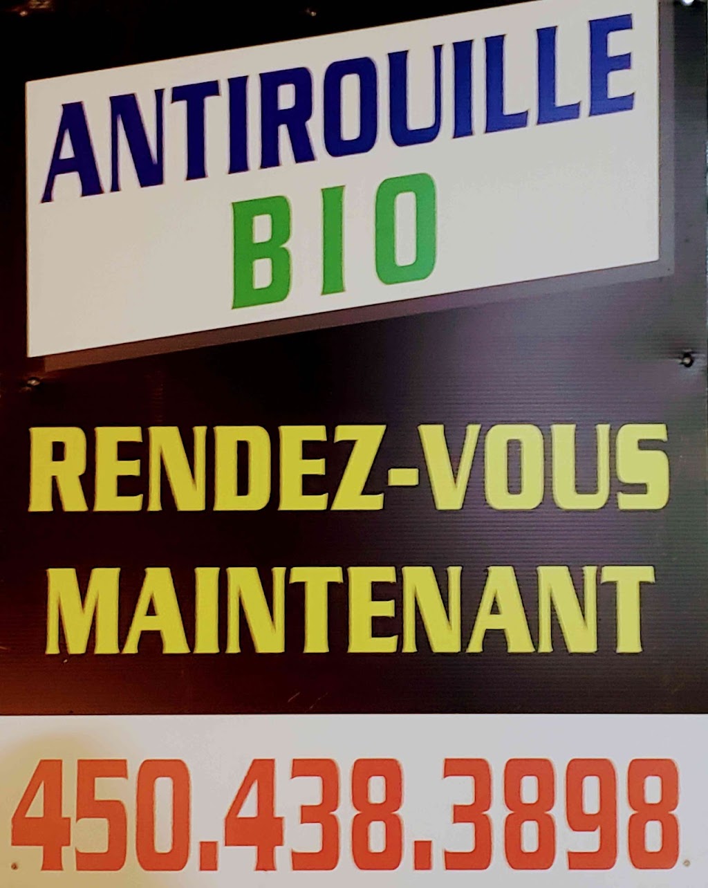 Lave-auto Qualité-Plus | 3987 Av. de la Renaissance, Laval, QC H7L 3X2, Canada | Phone: (450) 628-3898