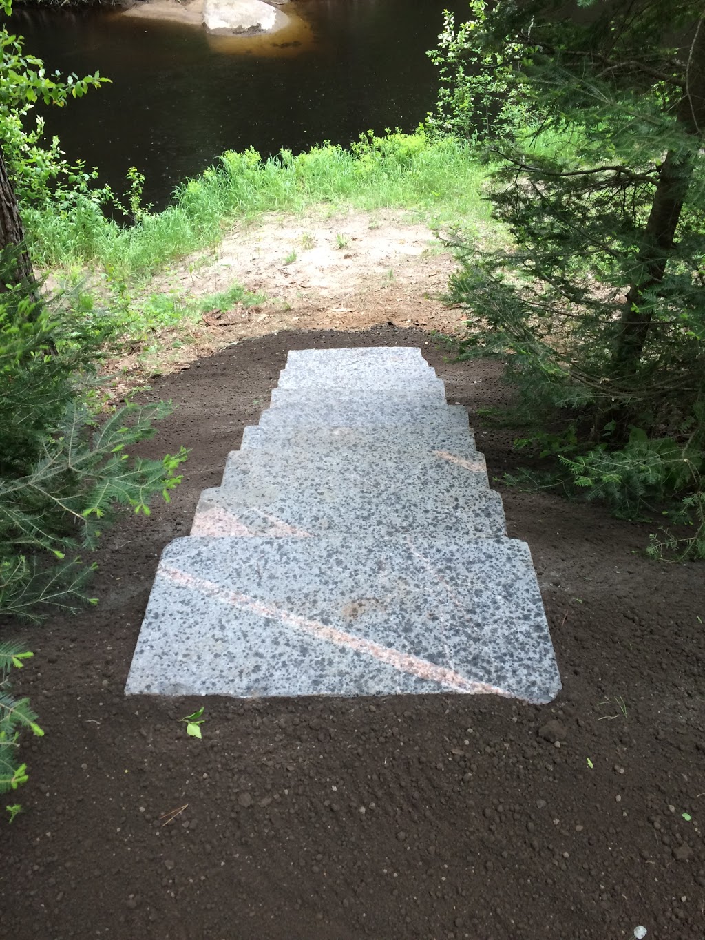 Absolute Landscape & Design Ltd. | 1348 ON-118 E, Bracebridge, ON P1L 1T5, Canada | Phone: (705) 640-0574