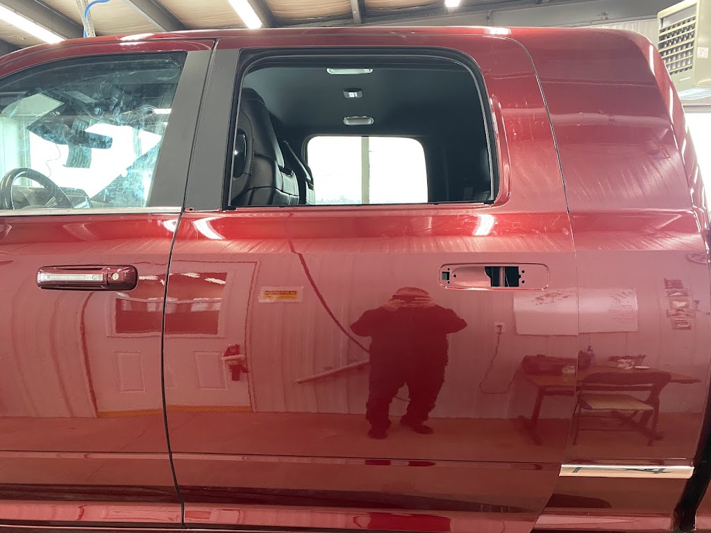 Moojo Auto Spa | 6 Chem. des Mélèzes, LAnge-Gardien, QC J8L 0G3, Canada | Phone: (819) 923-7671