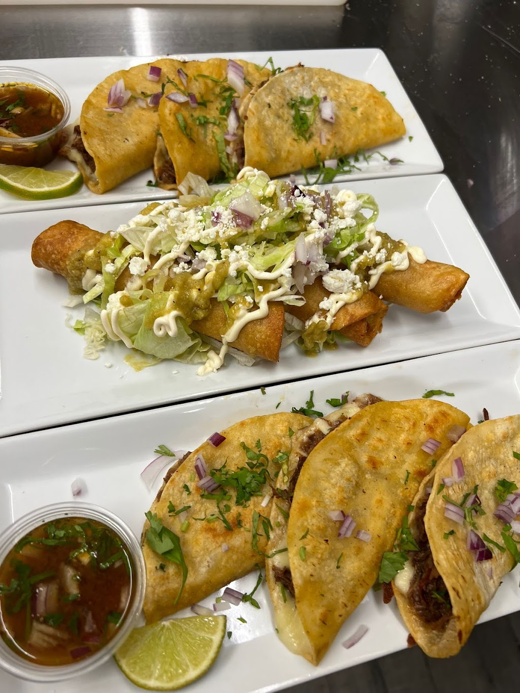 Taco Factory Bar and Lounge | 76 W Main St, Welland, ON L3C 4Z8, Canada | Phone: (905) 714-0844