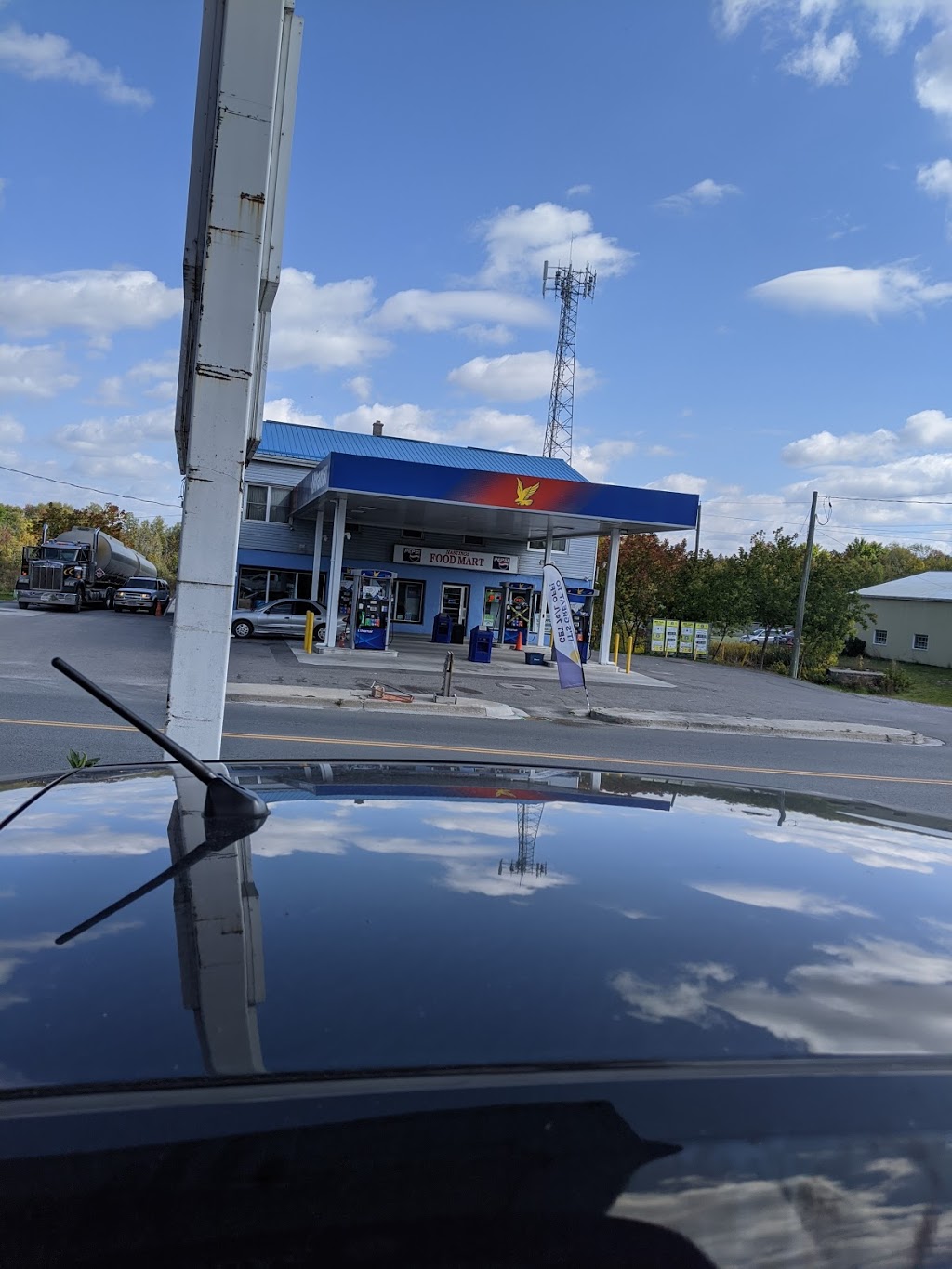 Ultramar | 94 Bridge St S, Hastings, ON K0L 1Y0, Canada | Phone: (705) 696-1566
