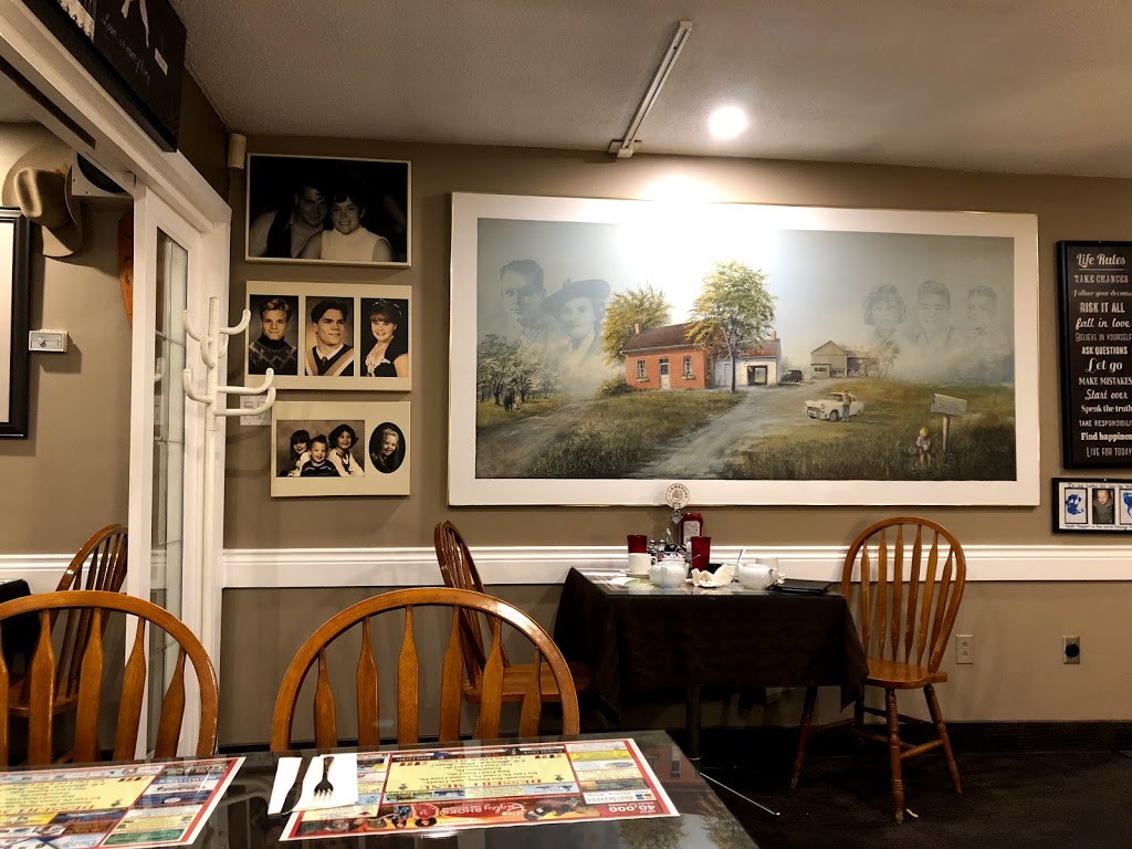 The Original Just For The Halibut Taphouse & Grill | 17 King St E, Bobcaygeon, ON K0M 1A0, Canada | Phone: (705) 738-4545