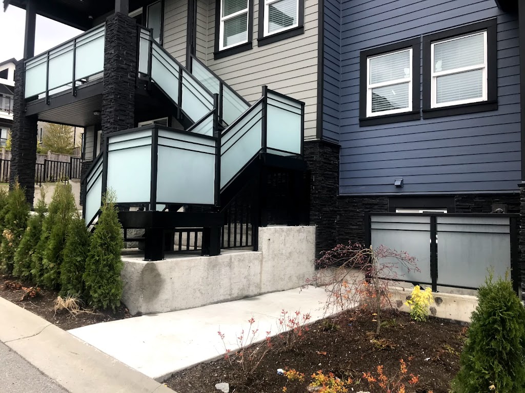 Accurate Railing metal powder Coating & Awning Ltd. | 12639 80 Ave #126, Surrey, BC V3W 3A6, Canada | Phone: (604) 596-6512