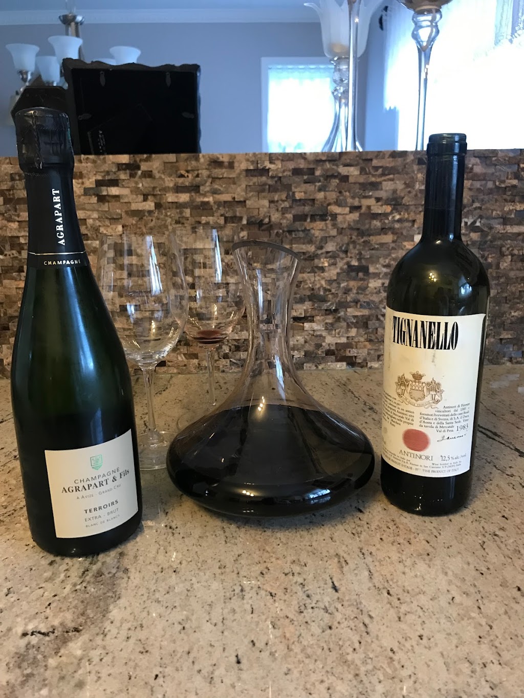 Sam & Chris Wine Palace | 76 Bd Caza, Notre-Dame-de-lÎle-Perrot, QC J7V 8P6, Canada | Phone: (514) 573-3309