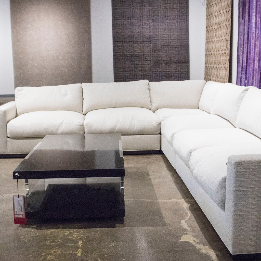 Elte Outlet | 105 Wingold Ave, North York, ON M6B 1P8, Canada | Phone: (416) 782-5558