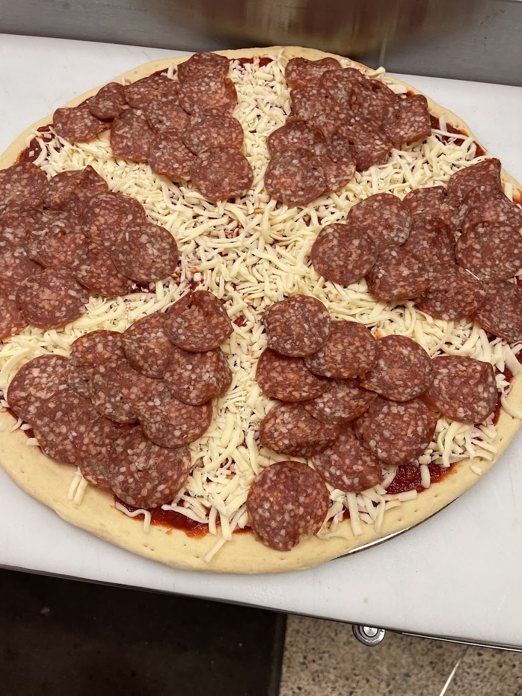 Pizza Pizza | 275 Gorham Rd, Ridgeway, ON L0S 1N0, Canada | Phone: (905) 894-0200