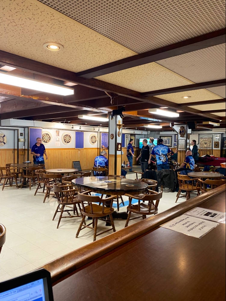 Oshawa Navy Club Office | 320 Viola Ave, Oshawa, ON L1H 3A8, Canada | Phone: (905) 723-0871