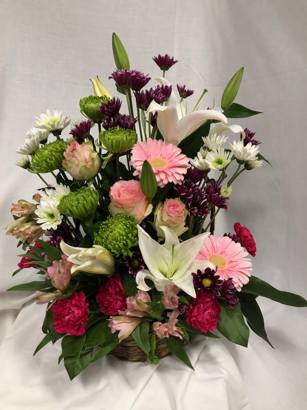 Simonas Flowers & Home Accents | 164 Talbot St E, Leamington, ON N8H 1M2, Canada | Phone: (519) 326-0750