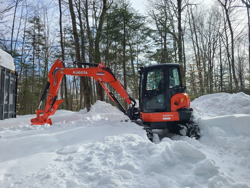 Excavation Henault | 453 Chem. du Lac-Breton, Saint-Sauveur, QC J0R 1R1, Canada | Phone: (450) 530-0797