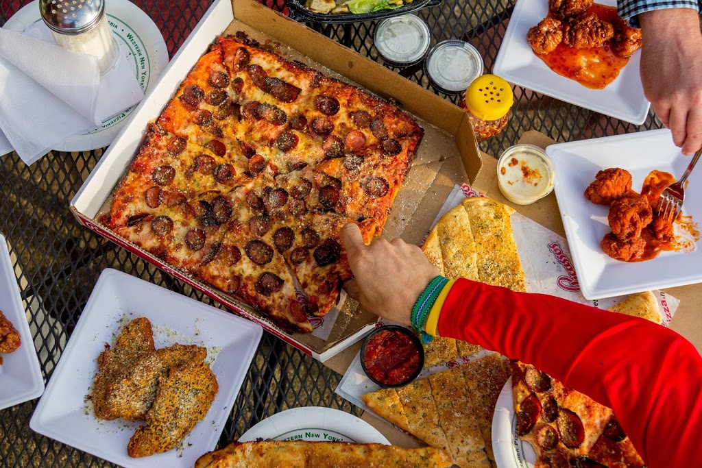 Picassos Pizza | 2193 Union Rd, Buffalo, NY 14224, USA | Phone: (716) 668-1111