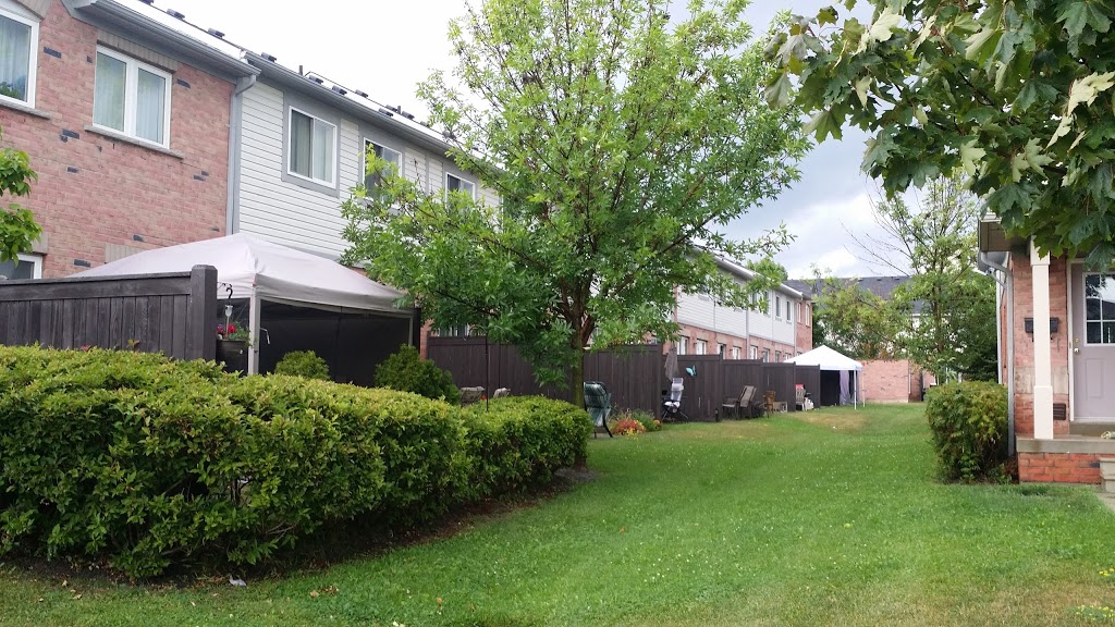 Daniels Group | 4542 Guildwood Way, Mississauga, ON L5R 4H7, Canada | Phone: (905) 501-0141