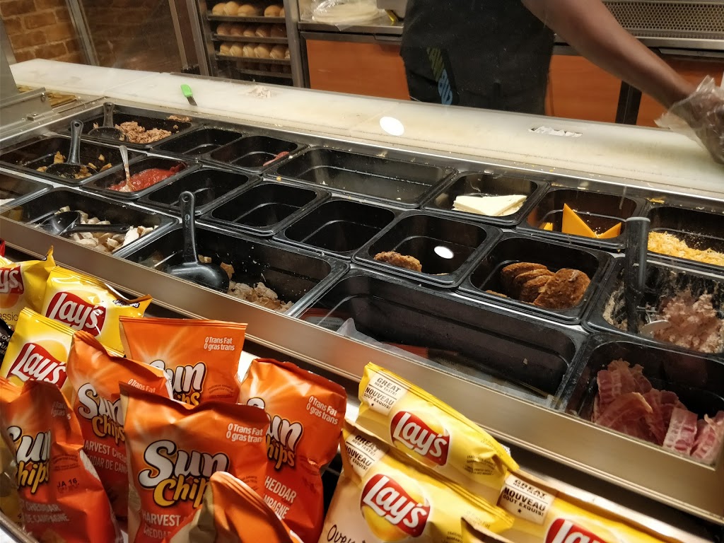Subway | 975 boul. Roméo-Vachon N, Dorval, QC H4Y 1H1, Canada | Phone: (514) 633-7333