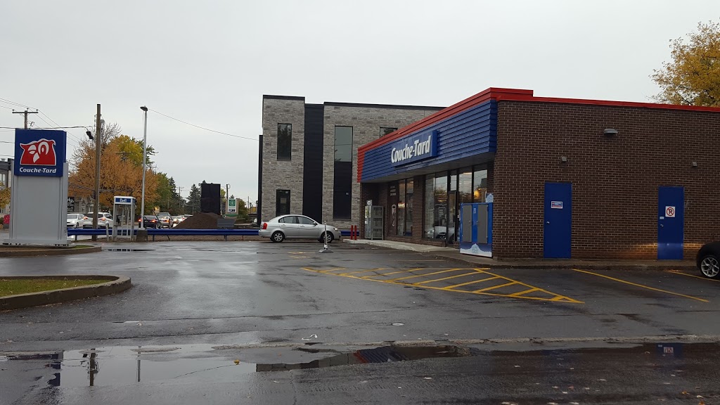 Couche-Tard | 433 Avenue Saint-Charles, Vaudreuil-Dorion, QC J7V 2N4, Canada | Phone: (450) 455-5808