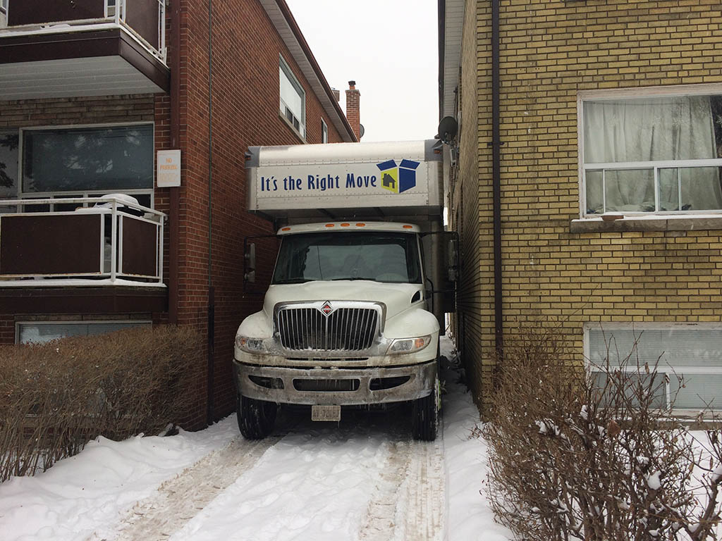 Its the Right Move | 75025 - 2080 Appleby Line, Burlington, ON L7L 6M0, Canada | Phone: (289) 772-6742