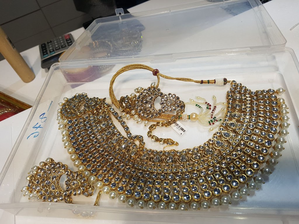 Banglez | 2387 Trafalgar Rd, Oakville, ON L6H 6K7, Canada | Phone: (416) 834-6717