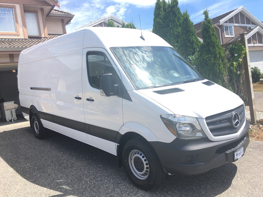 DONGDONG MOVING LIMITED東東搬运有限公司 | 4524 Wyne Crescent, Richmond, BC V6V 3A3, Canada | Phone: (778) 928-0567