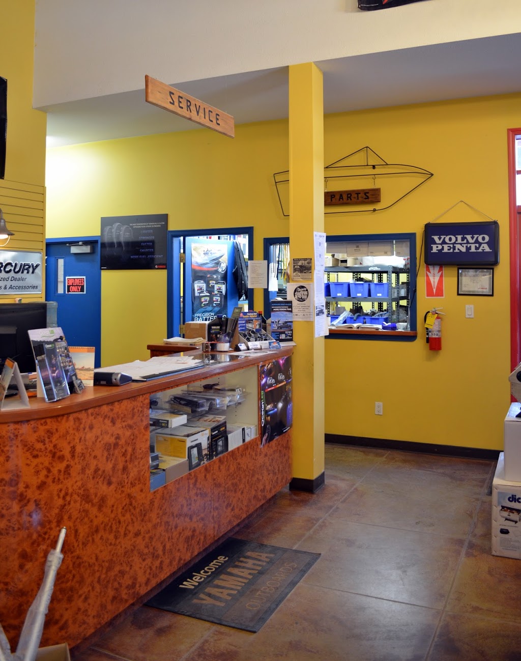 Boathouse Marine & Leisure | 2670 Trans-Canada Hwy, Salmon Arm, BC V1E 3J9, Canada | Phone: (250) 832-7515