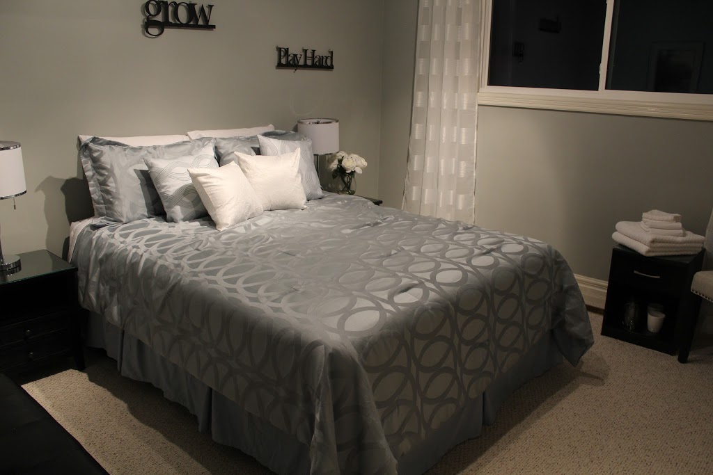 Waters Edge Bed and Breakfast | 2679 Lakeshore Rd E, Hawkestone, ON L0L 1T0, Canada | Phone: (705) 242-0117