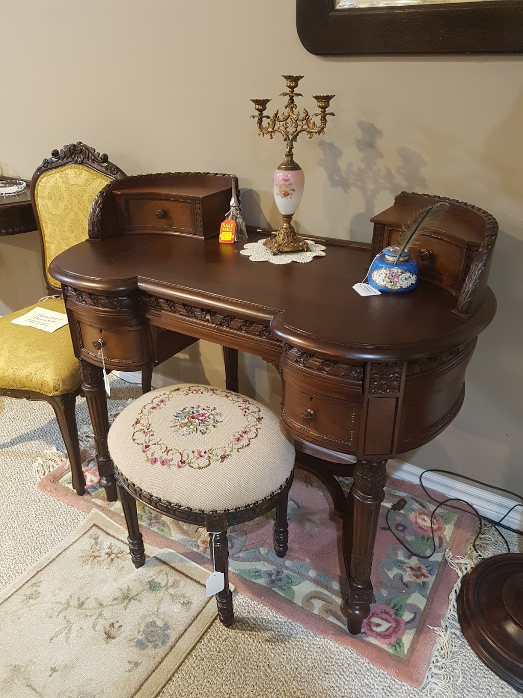 Precious Antiques and Restorations | 277 Freelton Rd, Freelton, ON L0R 1K0, Canada | Phone: (905) 659-5766