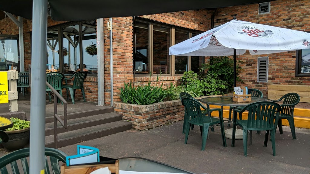 Lilly Kazzilly’s | 9550 Riverside Dr E, Windsor, ON N8P 1A1, Canada | Phone: (519) 944-8332