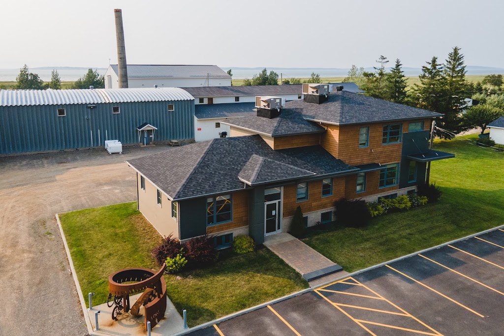 Desjardins (Les Industries) Ltée | 79 Rue Principale, Saint-André-de-Kamouraska, QC G0L 2H0, Canada | Phone: (418) 493-2114