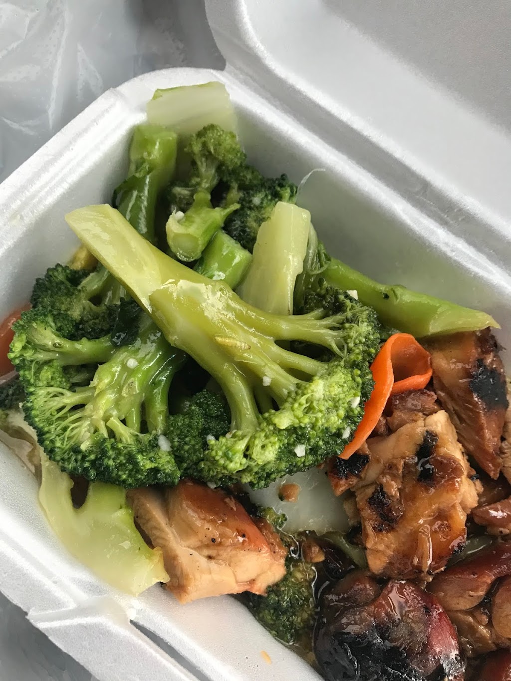 Bourbon St Grill | 5100 Erin Mills Pkwy, Mississauga, ON L5M 7E1, Canada | Phone: (905) 608-8818