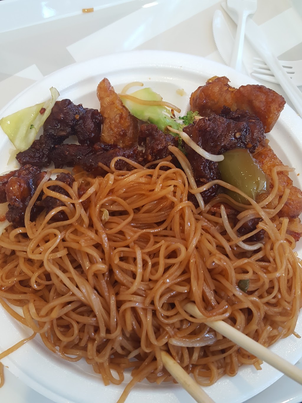 California Thai | 0B3, 5000 Canoe Pass Way, Delta, BC V4M 4G8, Canada | Phone: (604) 383-0088