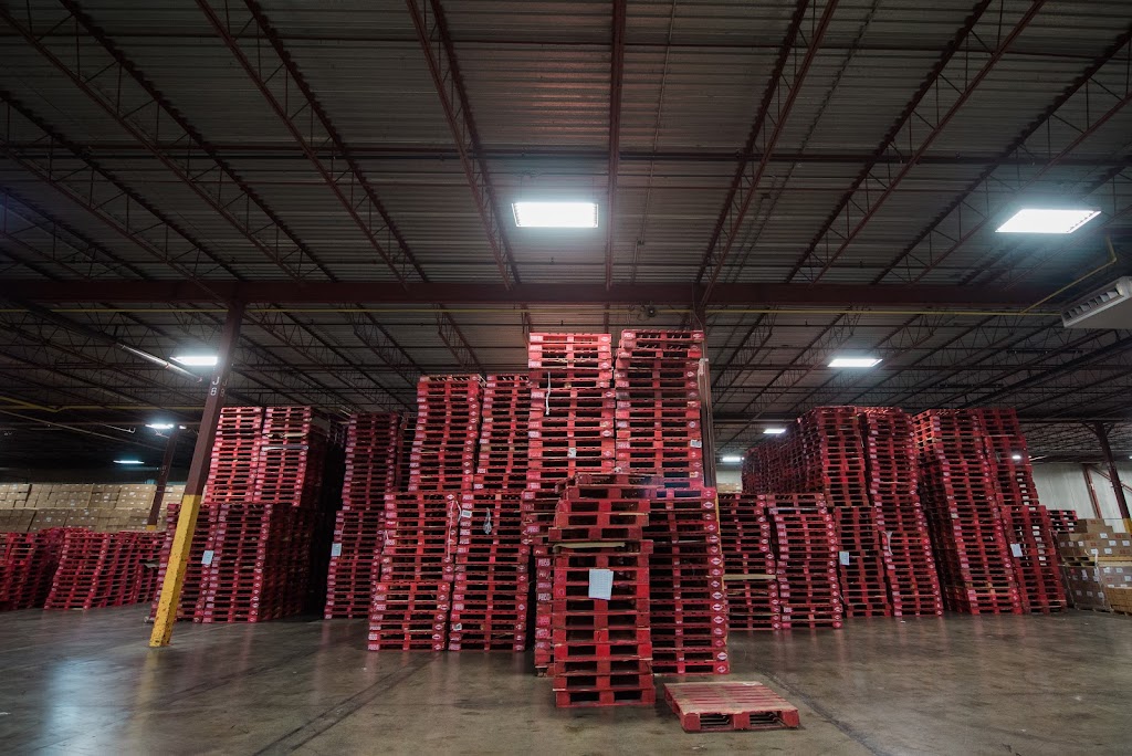 Newpall Pallets 6495 Tomken Rd, Mississauga, ON L5T 2X7, Canada