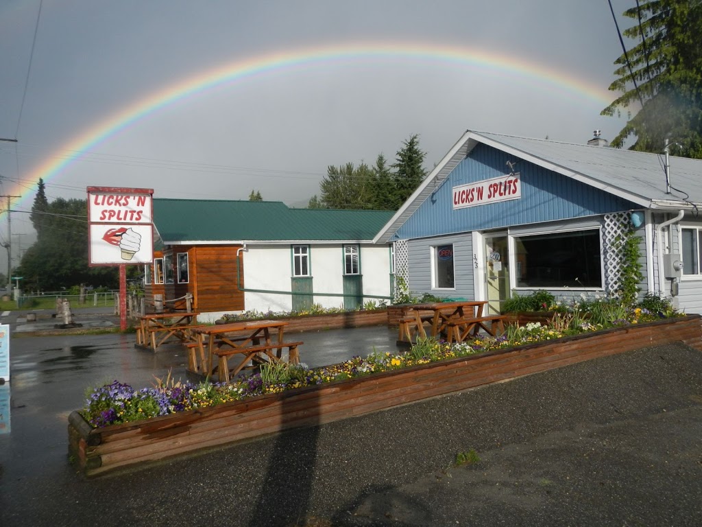 Licks n Splits Ice Cream | 325 Main St, Sicamous, BC V0E 2V1, Canada | Phone: (250) 836-0129