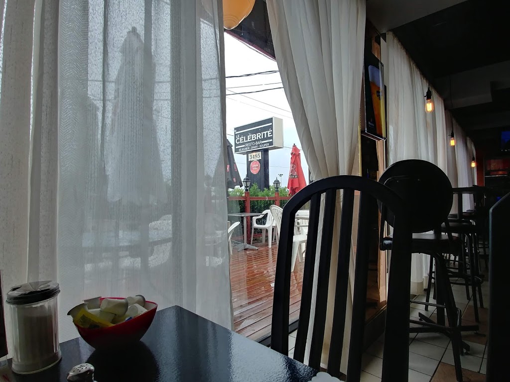 Restaurants Chez Pierrot Deli | 3495 Bd Taschereau, Saint-Hubert, QC J4T 2G2, Canada