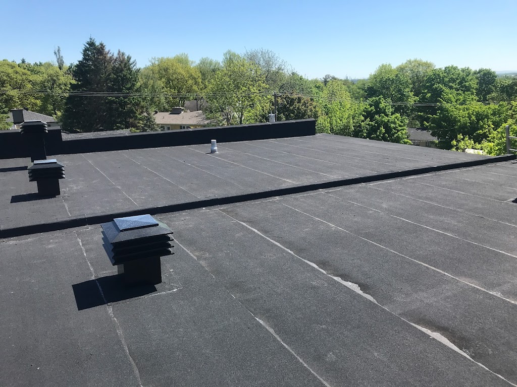 Toit plat de la Capitale | 141 Rue des Madelinots, Québec, QC G2M 1P7, Canada | Phone: (581) 234-7440