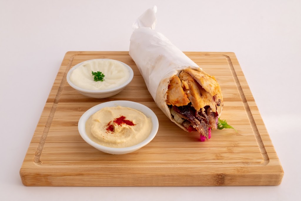 Mon Shish Taouk | 83 Chem. Saint-François-Xavier, Candiac, QC J5R 4V4, Canada | Phone: (450) 993-4001