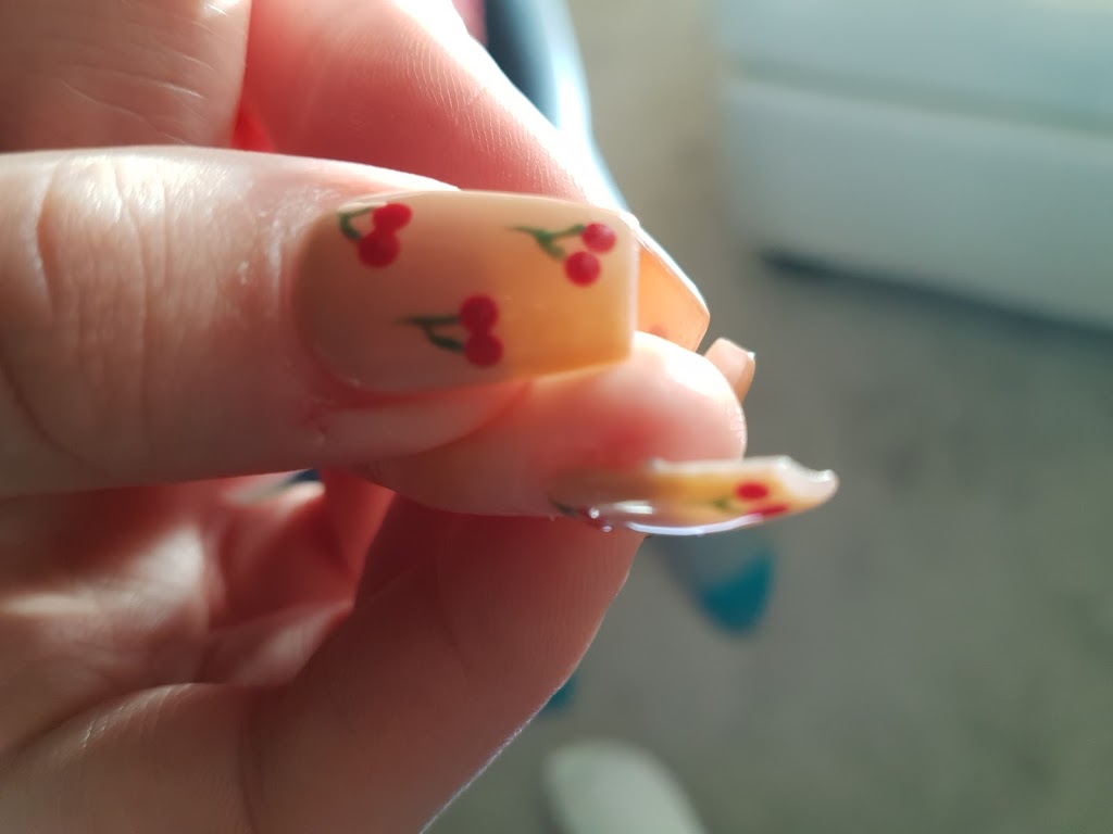 lavish Nail & Spa East Hills | 95 E Hills Blvd SE #20, Calgary, AB T2A 7X4, Canada | Phone: (403) 248-4413