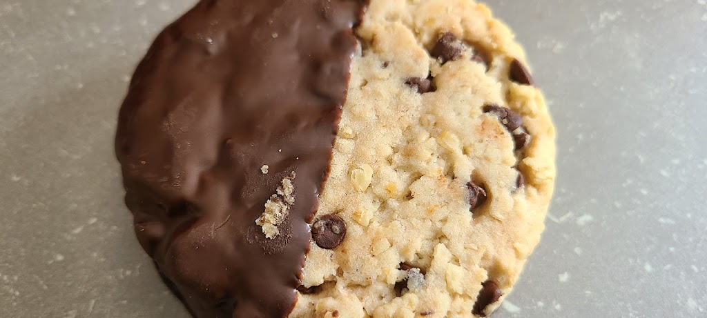 McBuns Bakery | 122 Shediac Rd, Moncton, NB E1A 2R9, Canada | Phone: (506) 858-1700