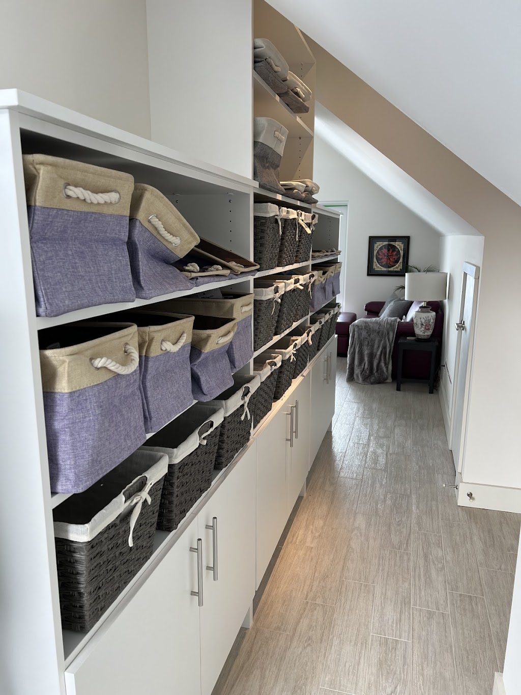 Creative Closets Canada | 38 Dowlwood Dr, Wasaga Beach, ON L9Z 1R4, Canada | Phone: (705) 805-6488
