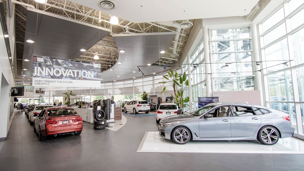 Budds BMW | 2454 S Service Rd W, Oakville, ON L6L 5M9, Canada | Phone: (905) 845-3577
