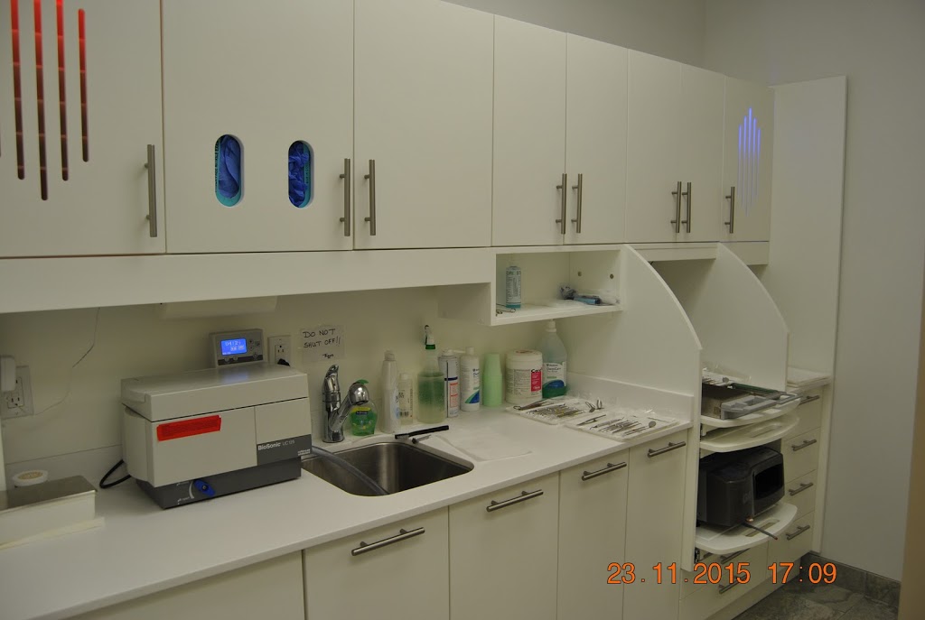 Dentistry On Fischer Hallman | 1201 Fischer-Hallman Rd #240, Kitchener, ON N2R 0H3, Canada | Phone: (519) 571-7117