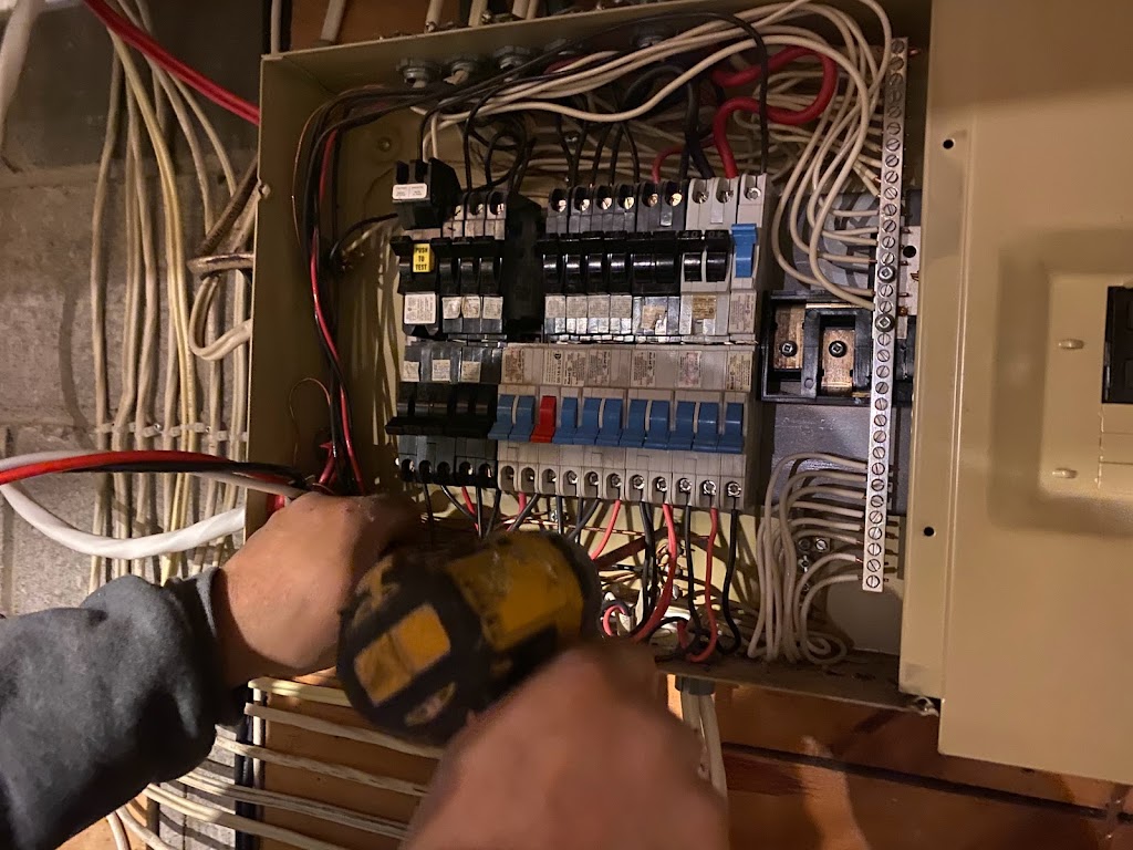 FiberEx Electric | Bob Gapp Dr, Newmarket, ON L3X 0C9, Canada | Phone: (437) 254-8390