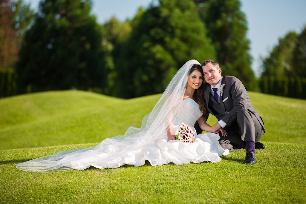 DW Photography | 13918 58 Ave, Surrey, BC V3X 3N8, Canada | Phone: (604) 999-2223