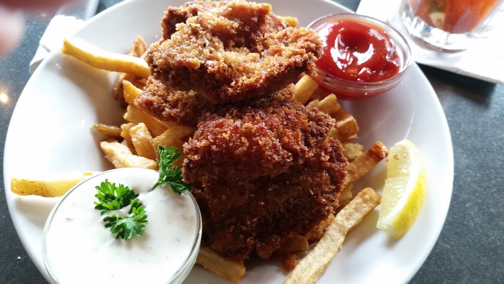 Smittys Oyster House | 643 School Rd, Gibsons, BC V0N 1V0, Canada | Phone: (604) 886-4665