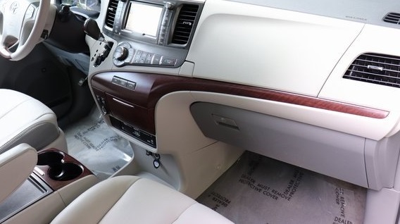 Auto Detailing Express | 281 Speers Rd #2, Oakville, ON L6K 2G1, Canada | Phone: (905) 338-6163