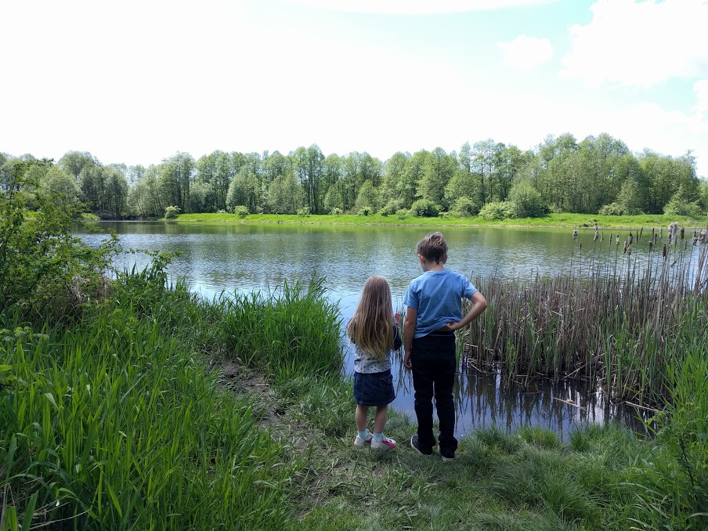 Surrey Lake Park | 7500 152 St, Surrey, BC V3S 3R1, Canada | Phone: (604) 501-5050