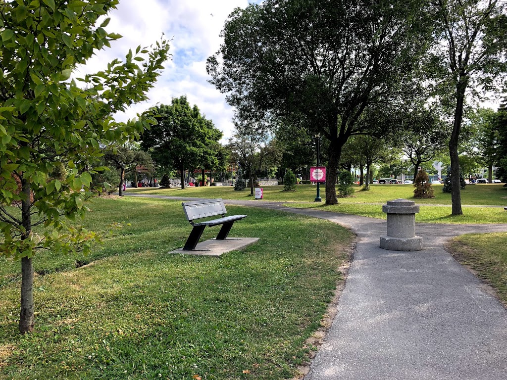Parc Wilfrid-Bastien | 8255 Boulevard Lacordaire, Saint-Léonard, QC H1R 3B1, Canada | Phone: (514) 872-0311