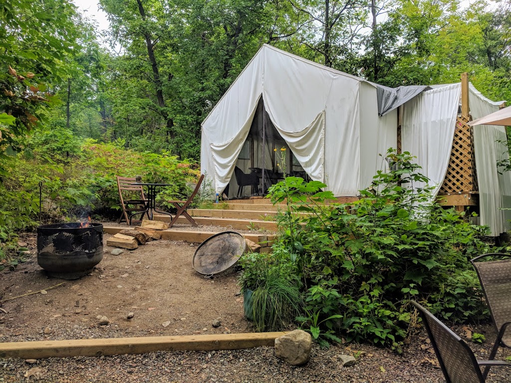 Elements luxury tented camp | 793 Storyland Rd, Renfrew, ON K7V 3Z8, Canada | Phone: (613) 432-8000