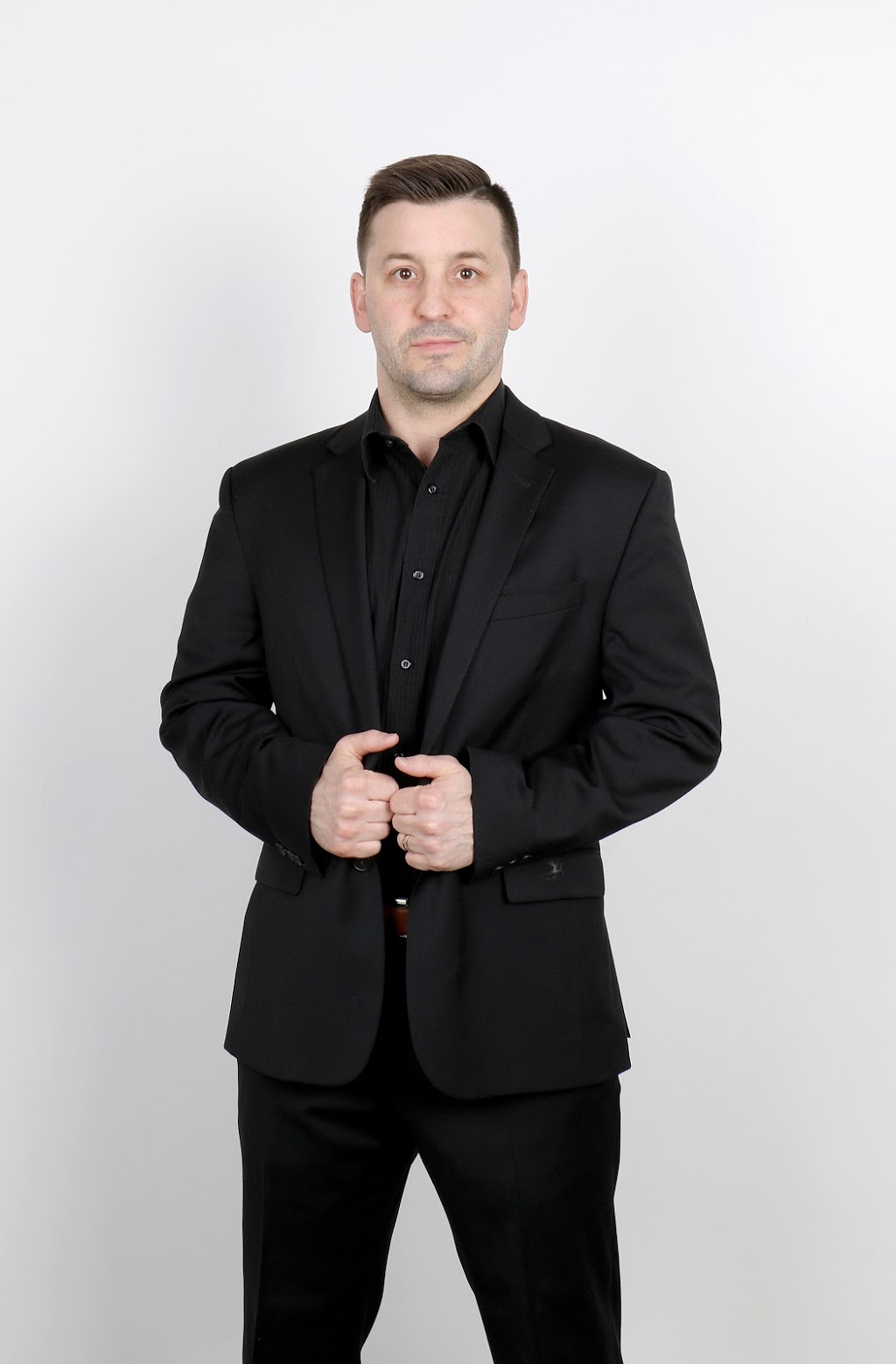 Peter Thompson Real Estate Broker | 407 Main Road, Hudson, QC J0P 1H0, Canada | Phone: (438) 500-8344